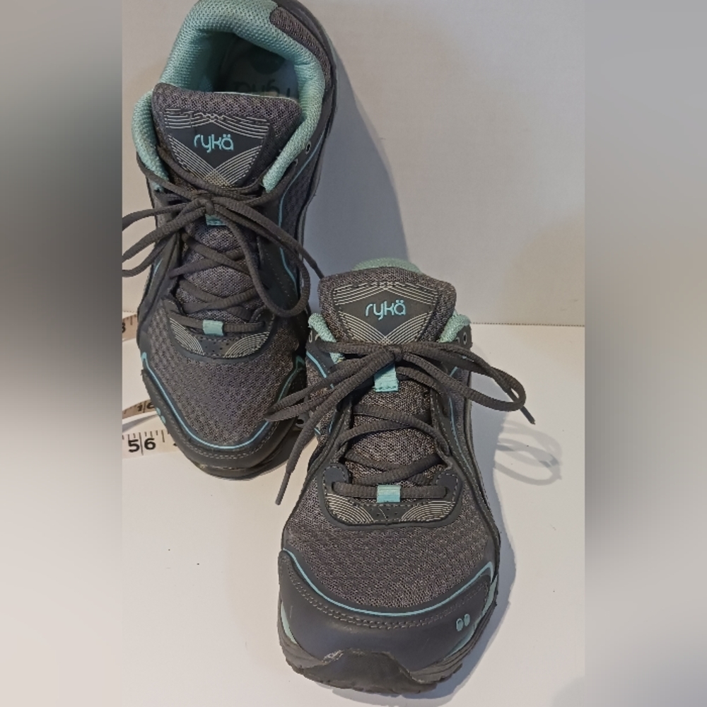 RYKA 9 Wide Gray And Green Walking‎ Shoes